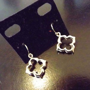 DESIGNER GOLDEN QUATROFOIL OPEN CENTER PIERCED EARRINGS 64